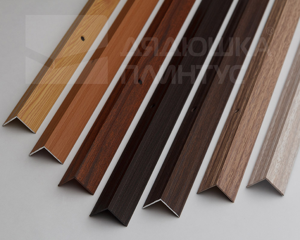 Порог угловой ПУ 05.1800.16 Белый