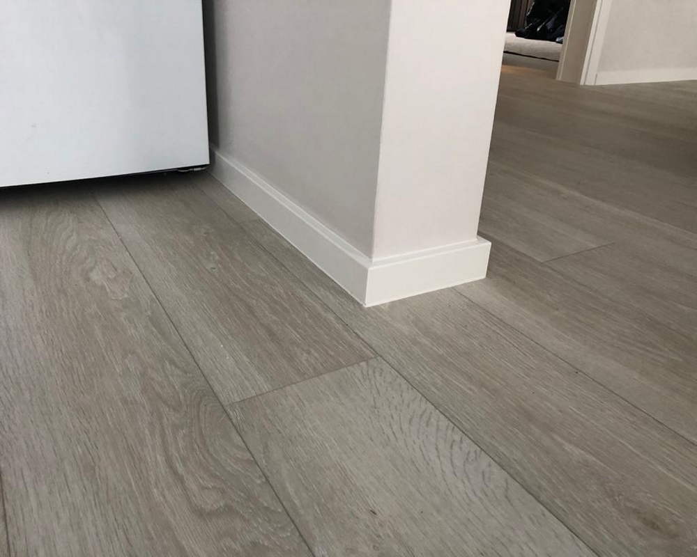 Плинтус ХДФ Dollken Cubu Flex Life XL 80 мм х 2,5 м 5012 Белый