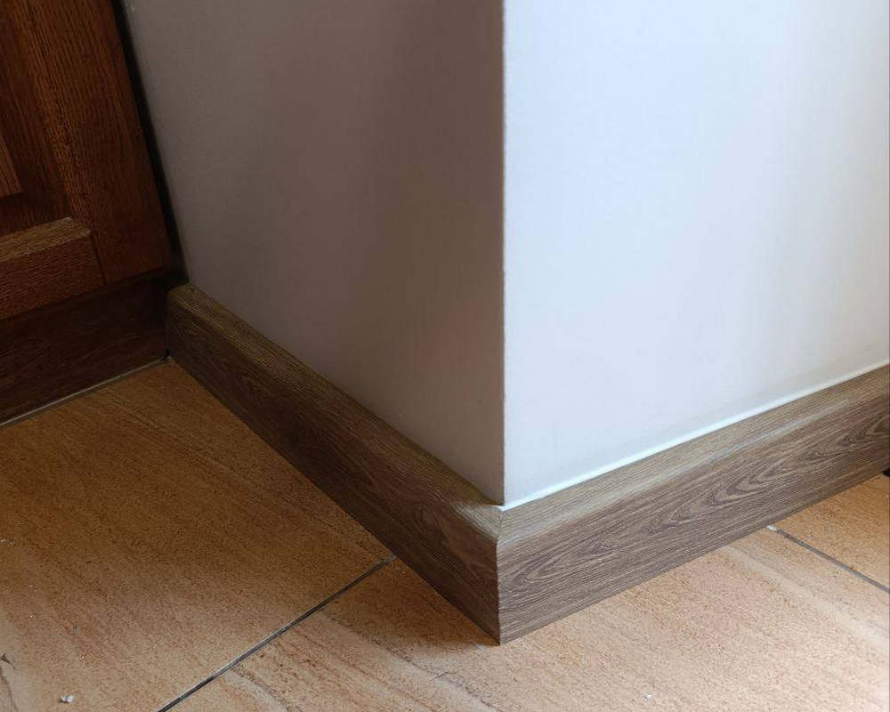 Плинтус ПВХ Рико Концепт 80мм 2,2м. 80208