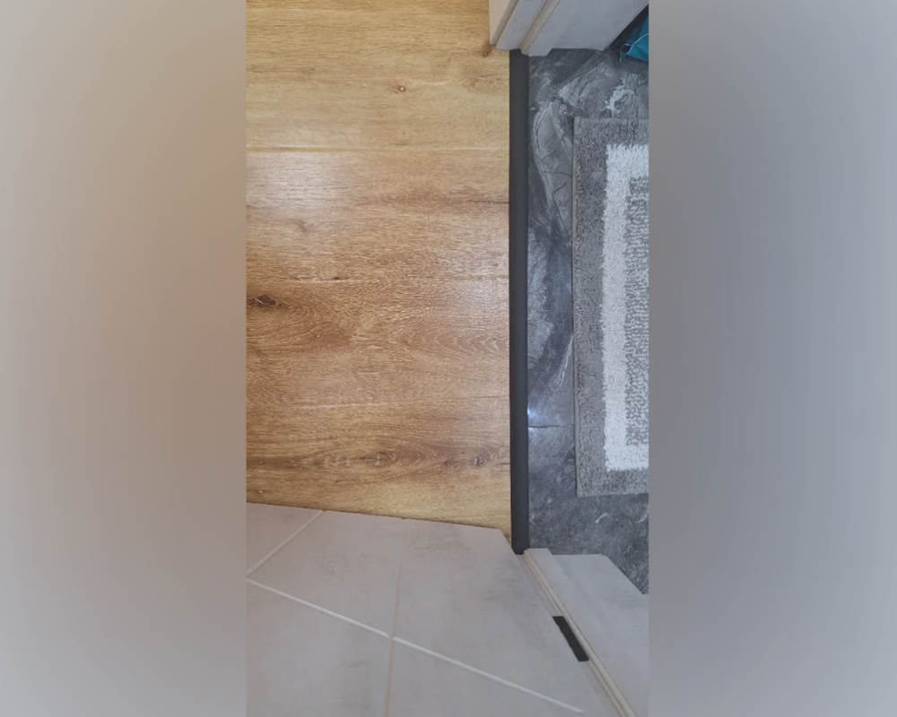 Порог одноуровневый ПС 04-3.1800.15 Черный