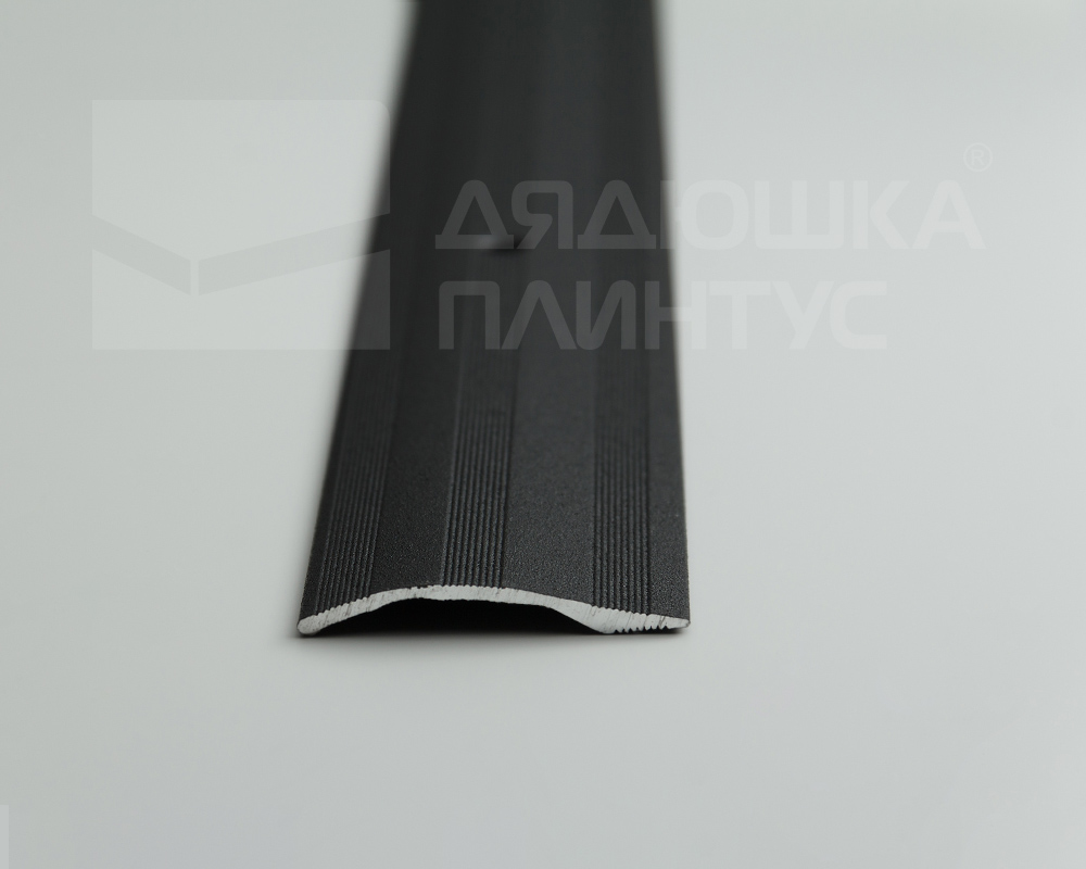 Порог разноуровневый ПР 02.900.15 Черный