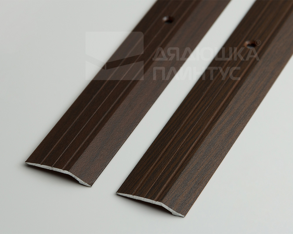 Порог разноуровневый ПР 03.900.02л Золото