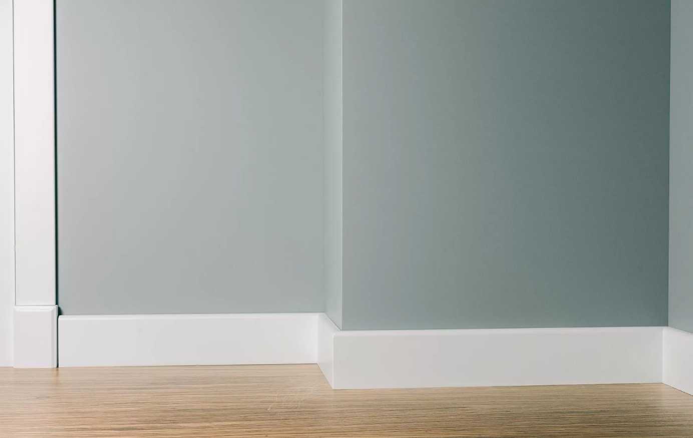 Плинтус МДФ Лука Пл 80МДФ.2700.Point line 24040 Дуб кантри белый