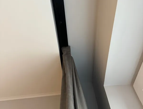 Карниз Шина черный комплект 3-х ряд ПВХ Волшебная палочка 2,6м