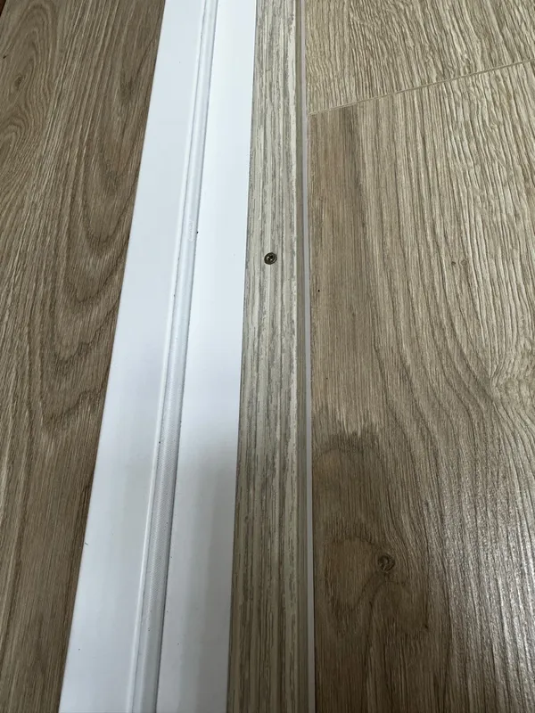 Порог угловой ПУ 01.1800.088 Орех