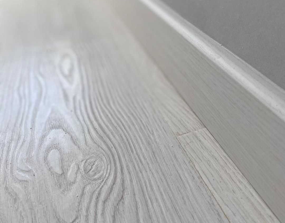 Плинтус МДФ Smartprofile Strong 80М Дуб серена лаваджио