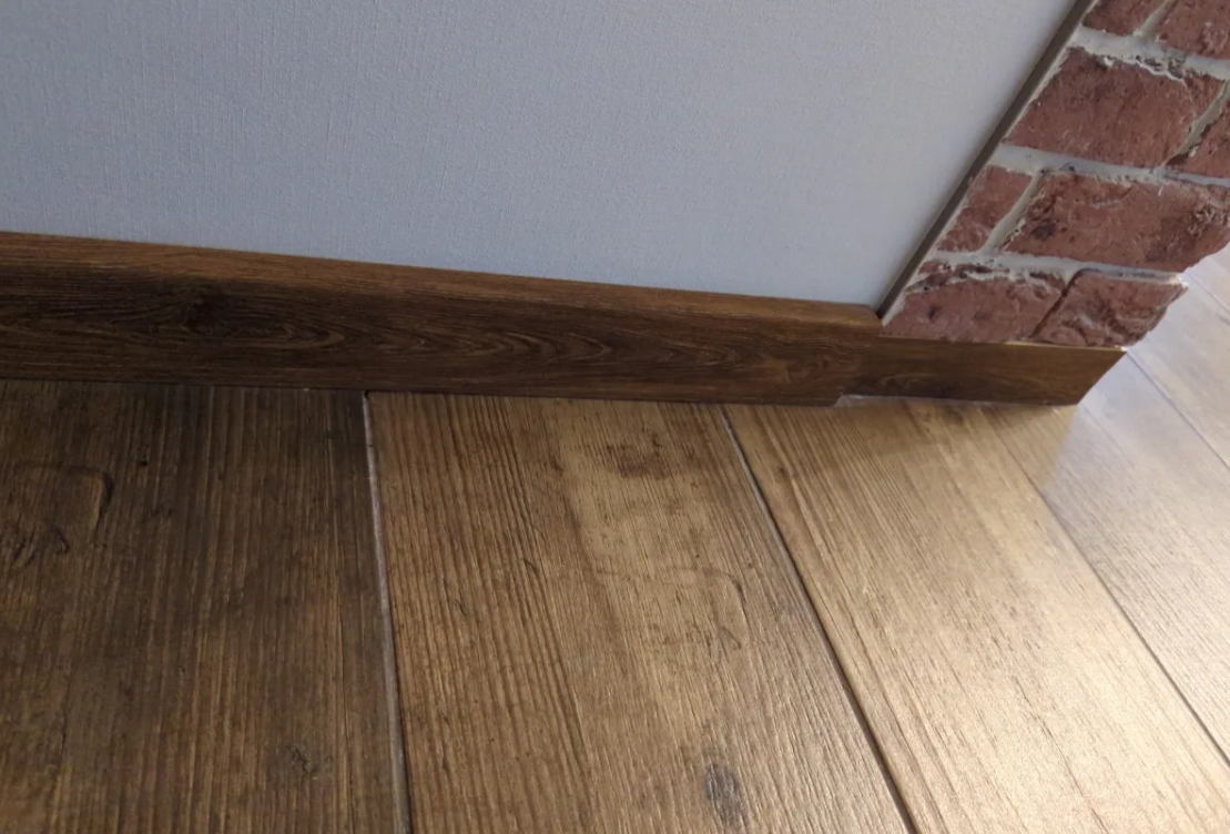 Плинтус ПВХ Рико Концепт 80мм 2,2м. 80015