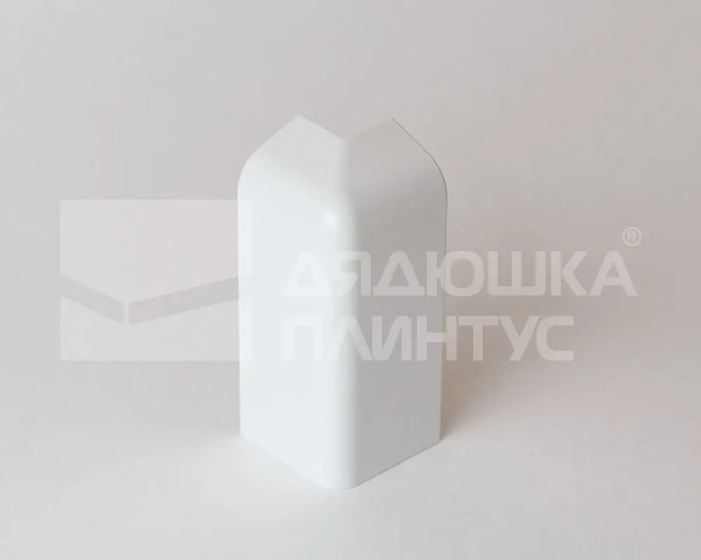 Угол наружный для плинтуса ПВХ Аква20 20мм Белый