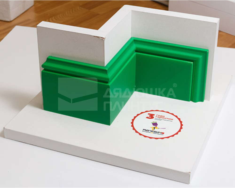 Плинтус из полистирола высокой плотности NMC Wallstyl IL11 Белый